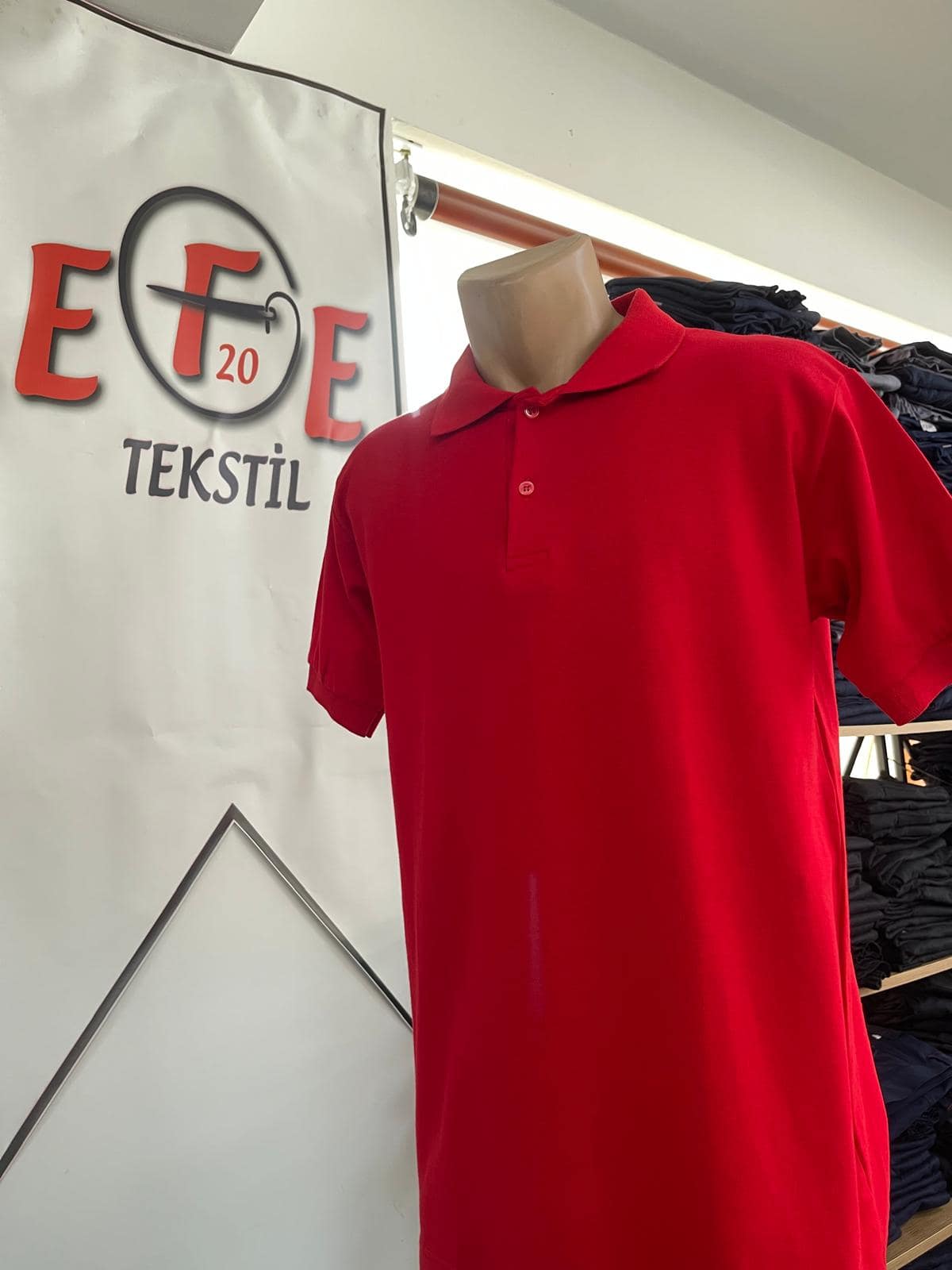 Polo Yaka T-Shirt -Kırmızı Renk